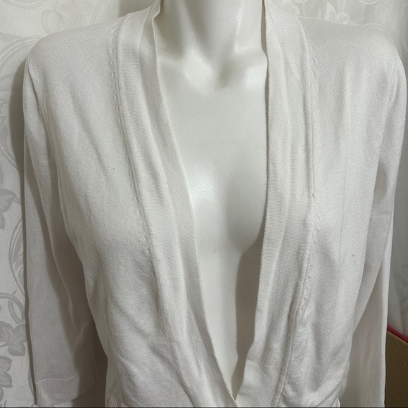 Premise Studio Blank White Rayon Mixed Blend Open Front Summer Cardigan - Picture 4 of 9